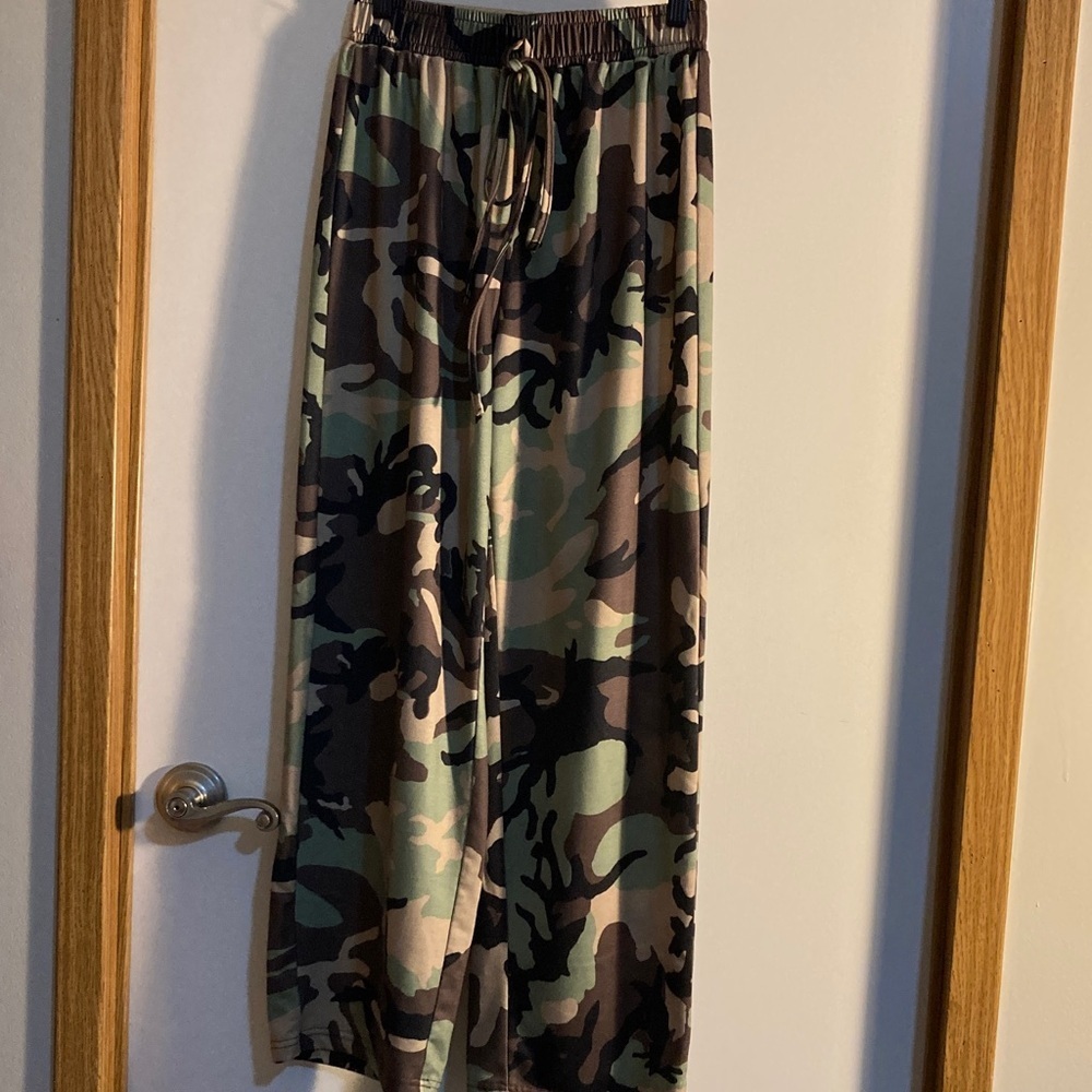 SHEIN Camouflage Kids Joggers